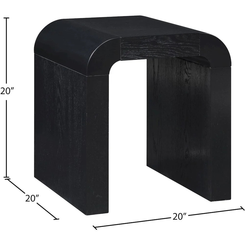 Black Oak Veneer End Table