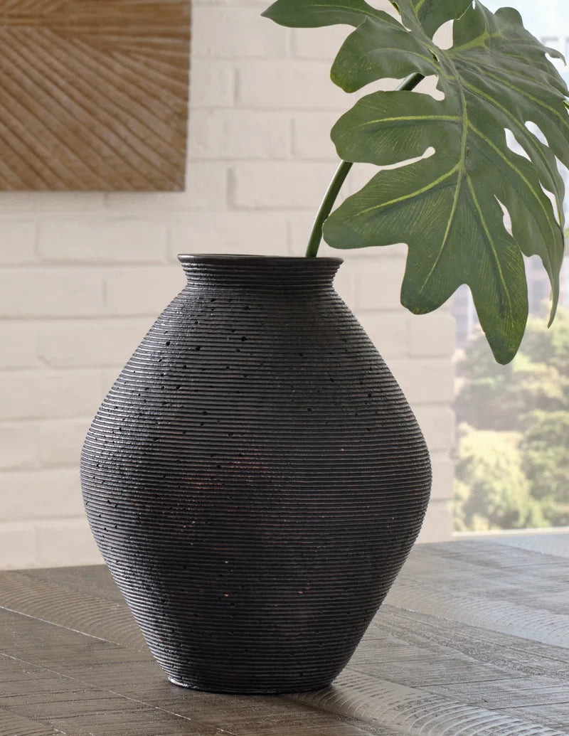 Polyresin Table Vase