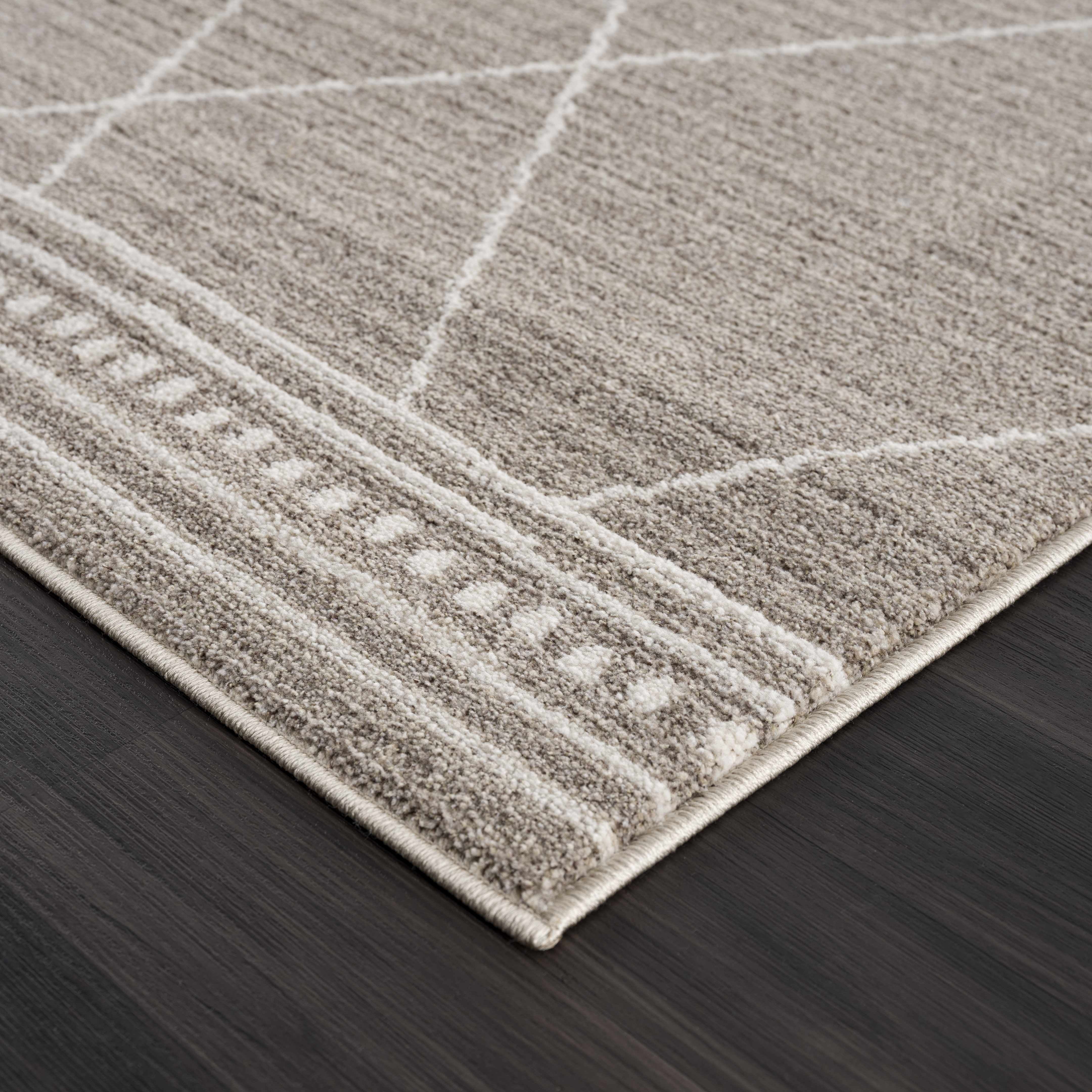 Kami Moroccan Area Rug - 7'10" X 10'