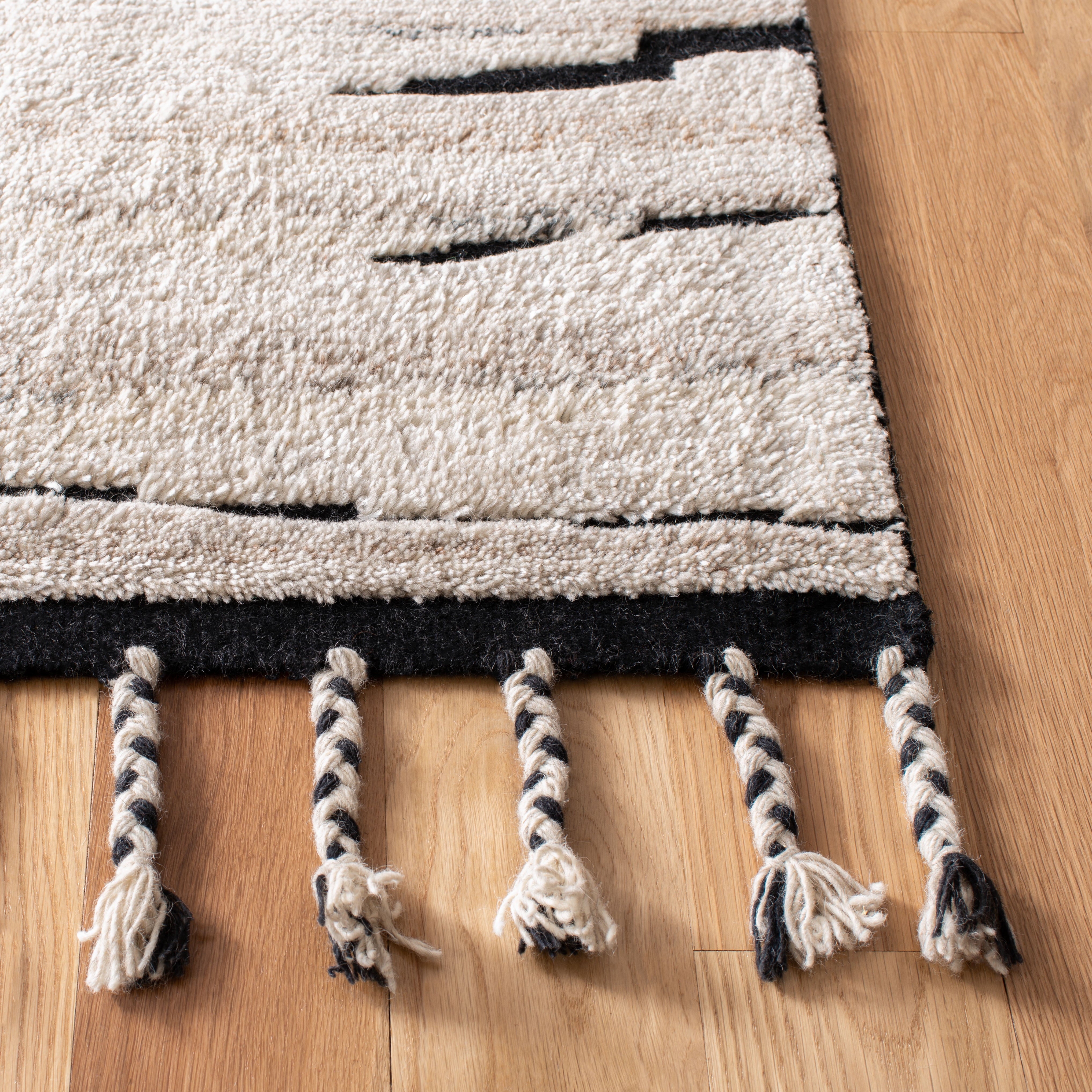 Casablanca Betty Abstract Area Rug - 8' x 10' Charcoal & Ivory Modern Decor Rug