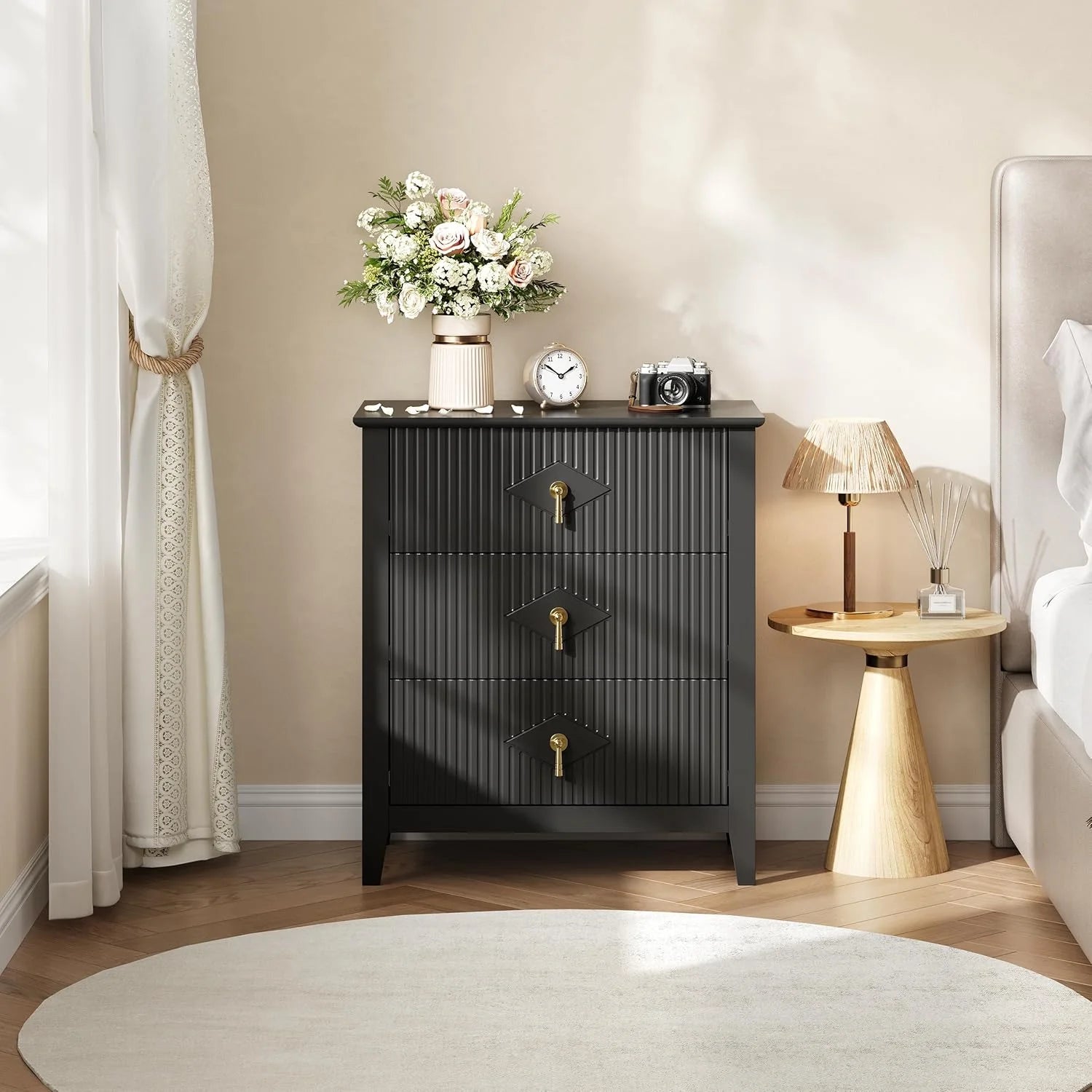 Fluted Dresser for Bedroom 27.5" Wide, 3-Drawer Wood Dresser Nightstand for Bedroom, Modern Chest of Drawers, Storage Organizer Cabinet for Living Room, Hallway, Entryway, Black