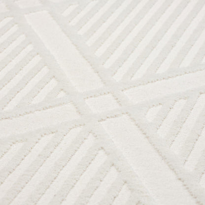 Geometric Diamond Shaped Cream 8X10 Area Rug