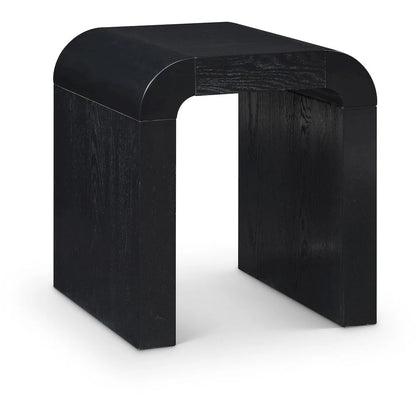 Black Oak Veneer End Table