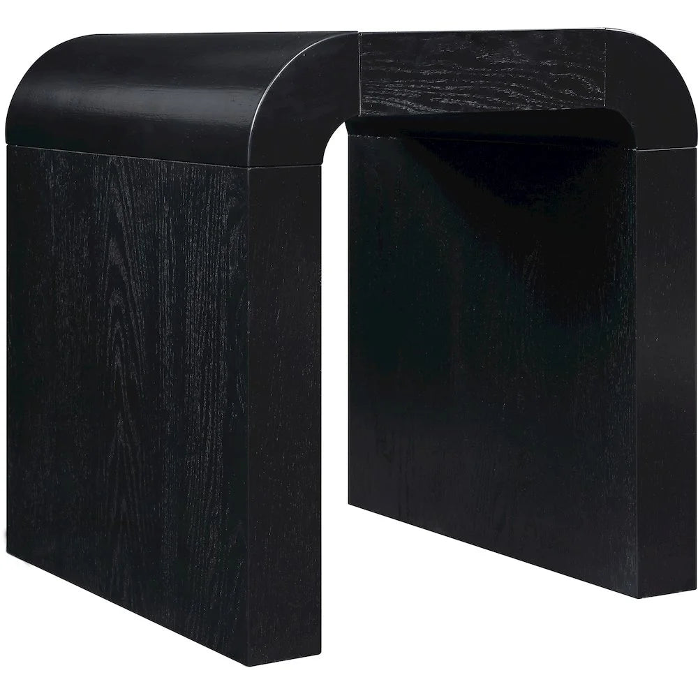 Black Oak Veneer End Table