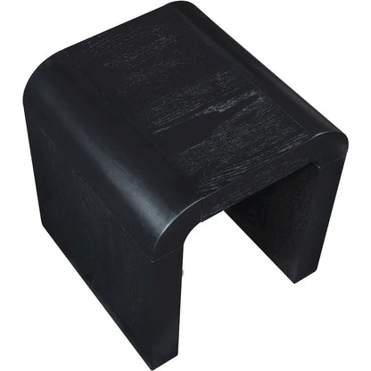 Black Oak Veneer End Table