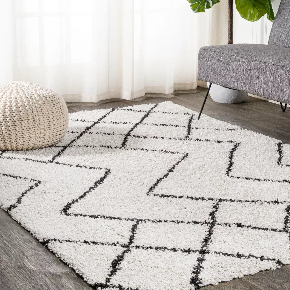 Diamond Shag Rug, Non-Shedding, Easy-Clean, Durable Synthetic Fibers