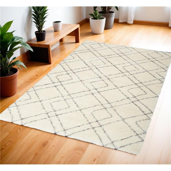 4 X 6 Ft. Geometric Shag Rectangle Area Rug - Ivory & Gray