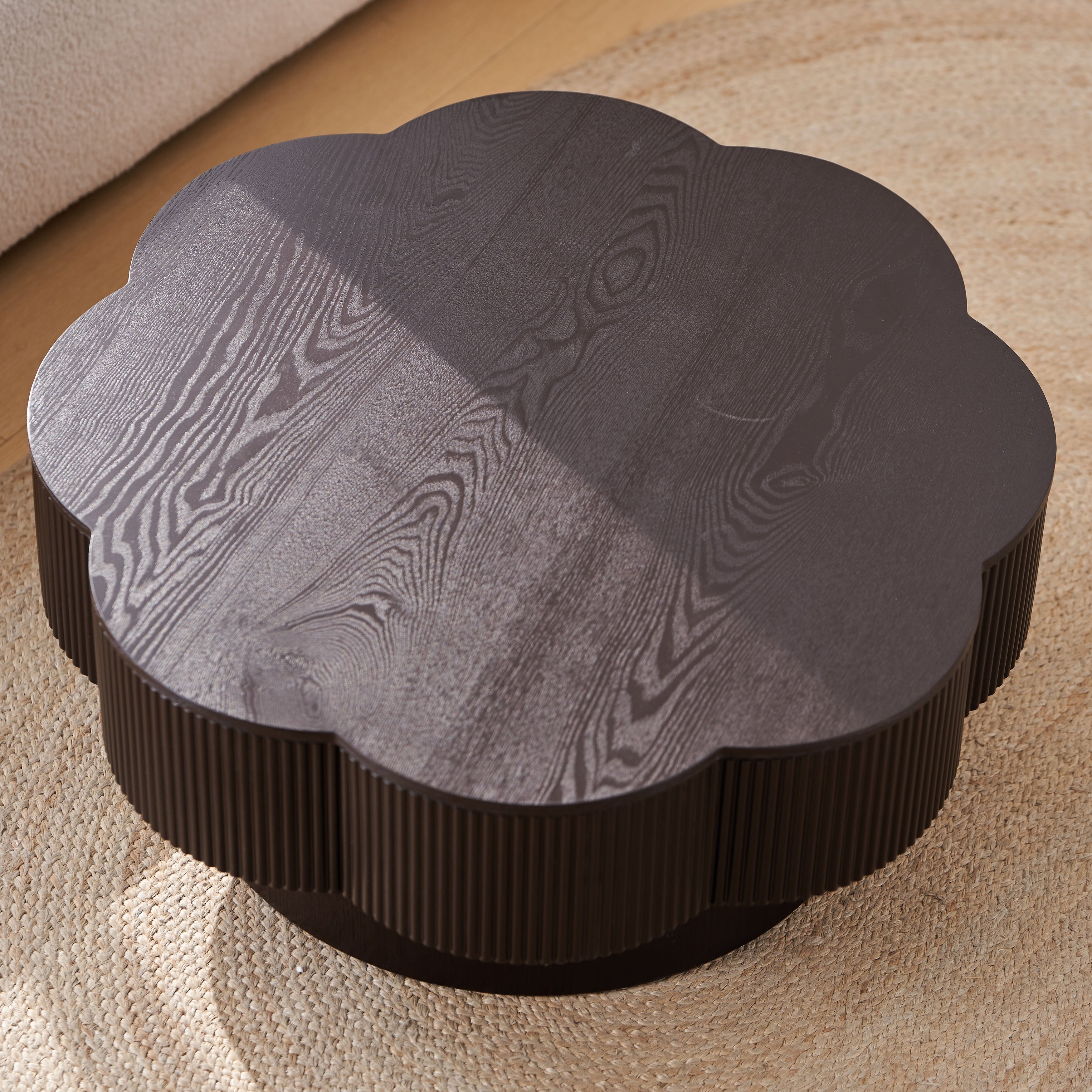 Modern Solid Wood Veneered Round/Oval/Rectangular Coffee Tea Table with Storage.