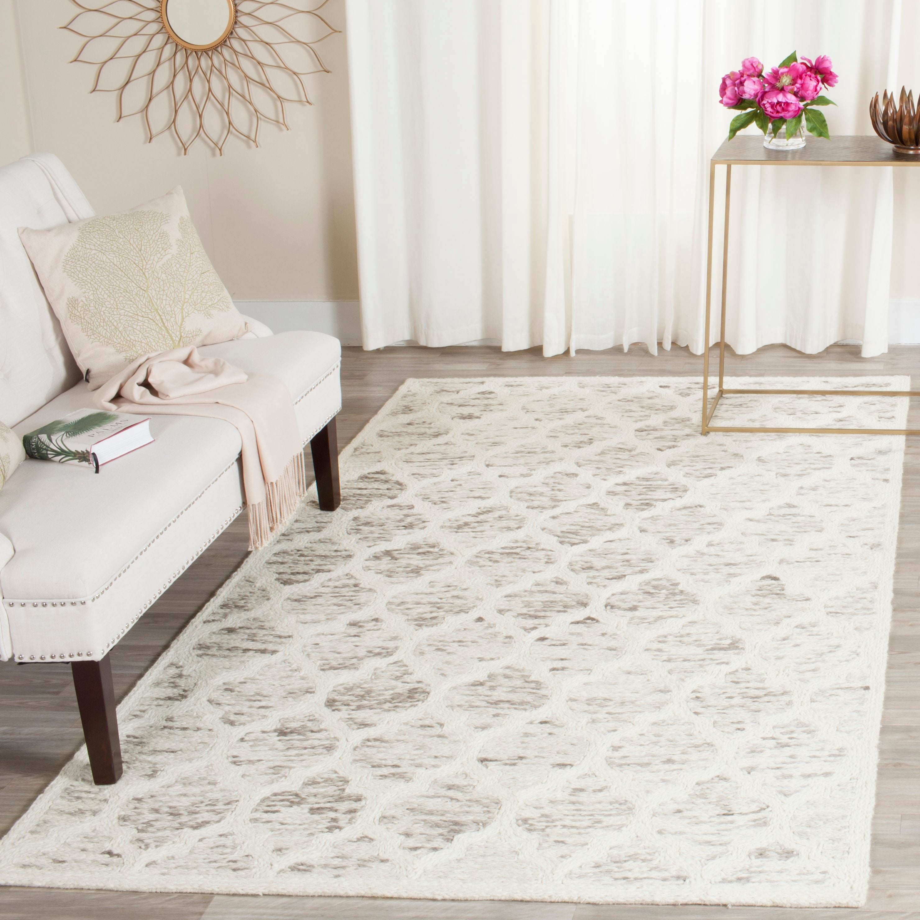 Handmade Grey / Ivory Rug