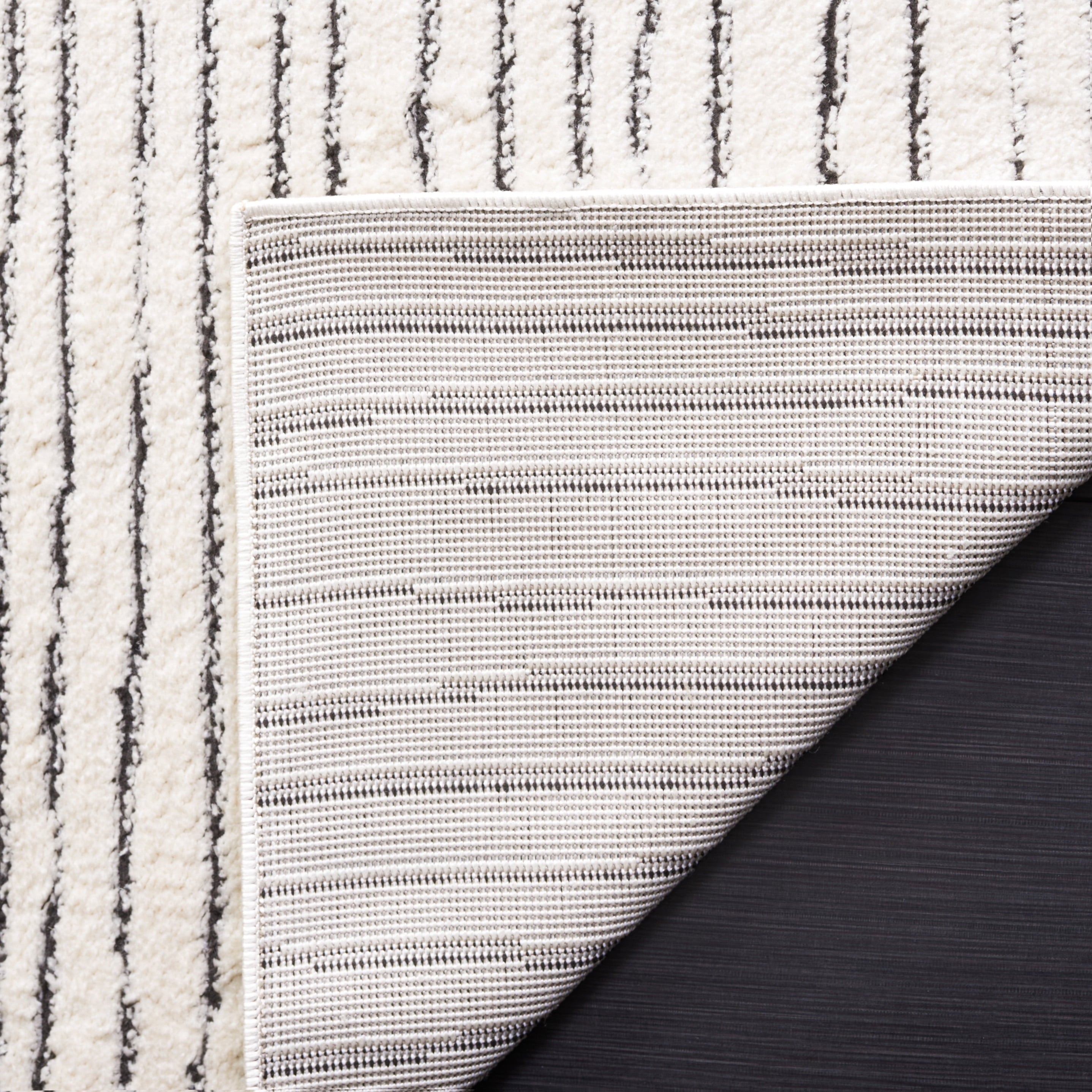 Modern Area Rug, Ivory/Black, 8' X 10'