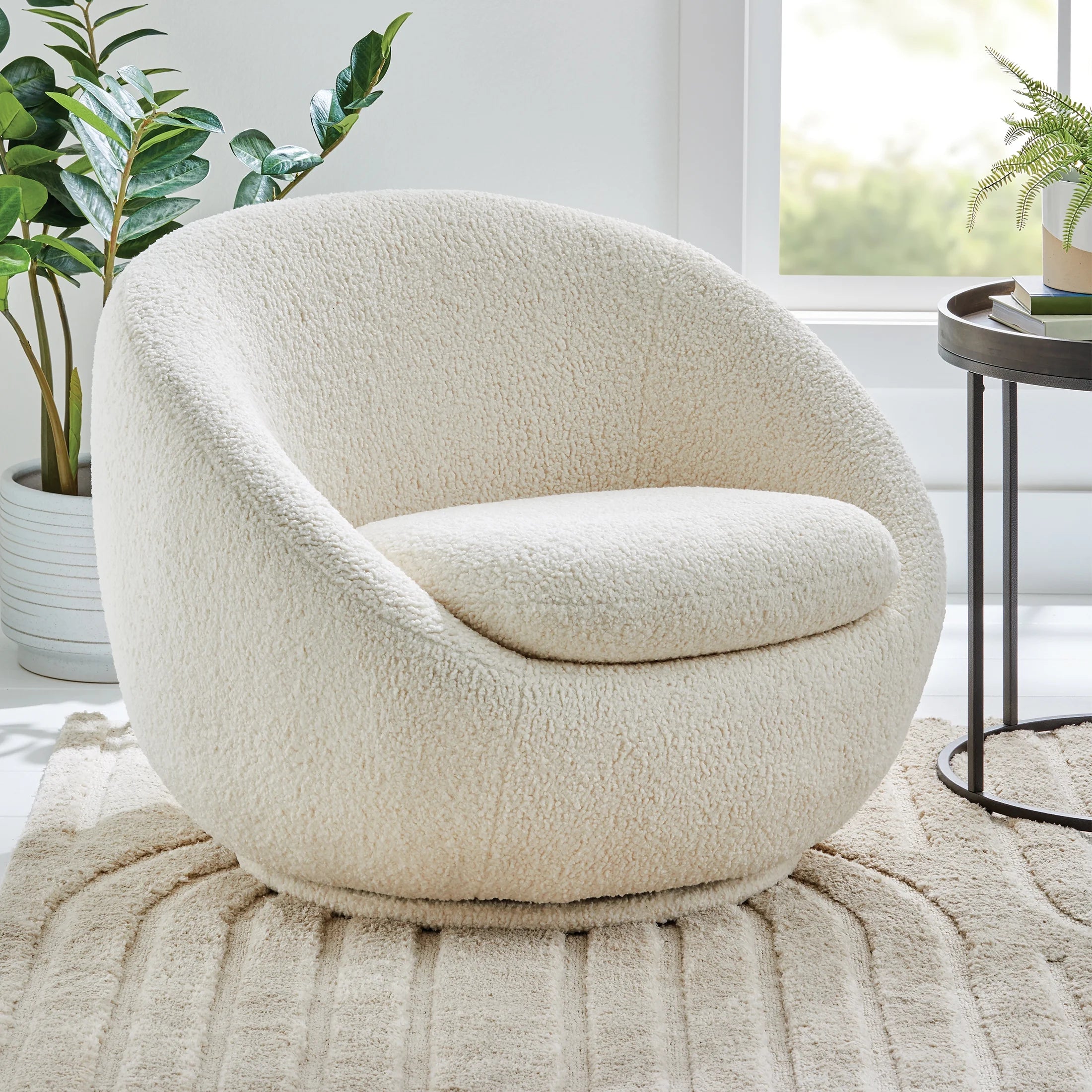 Mira Swivel Accent Chair, Cream Shearling