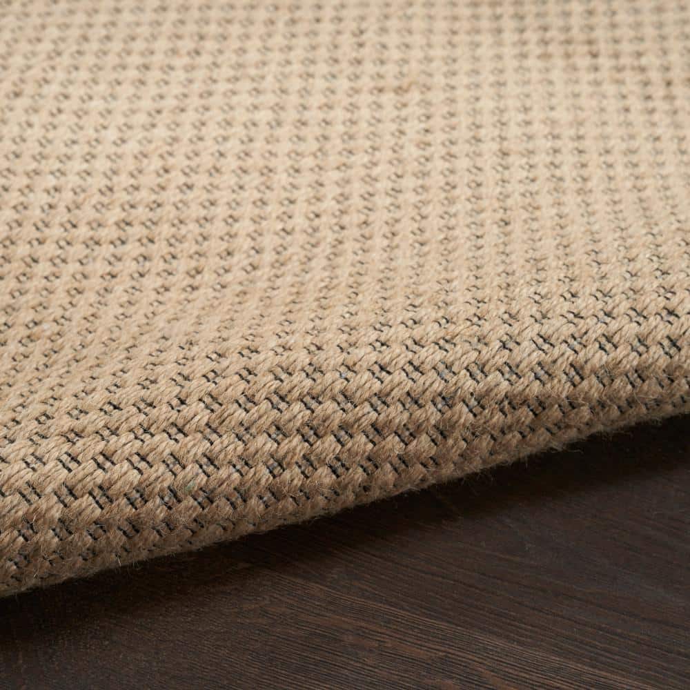 Solid Geometric Contemporary Area Rug  8 Ft. X 10 Ft. 