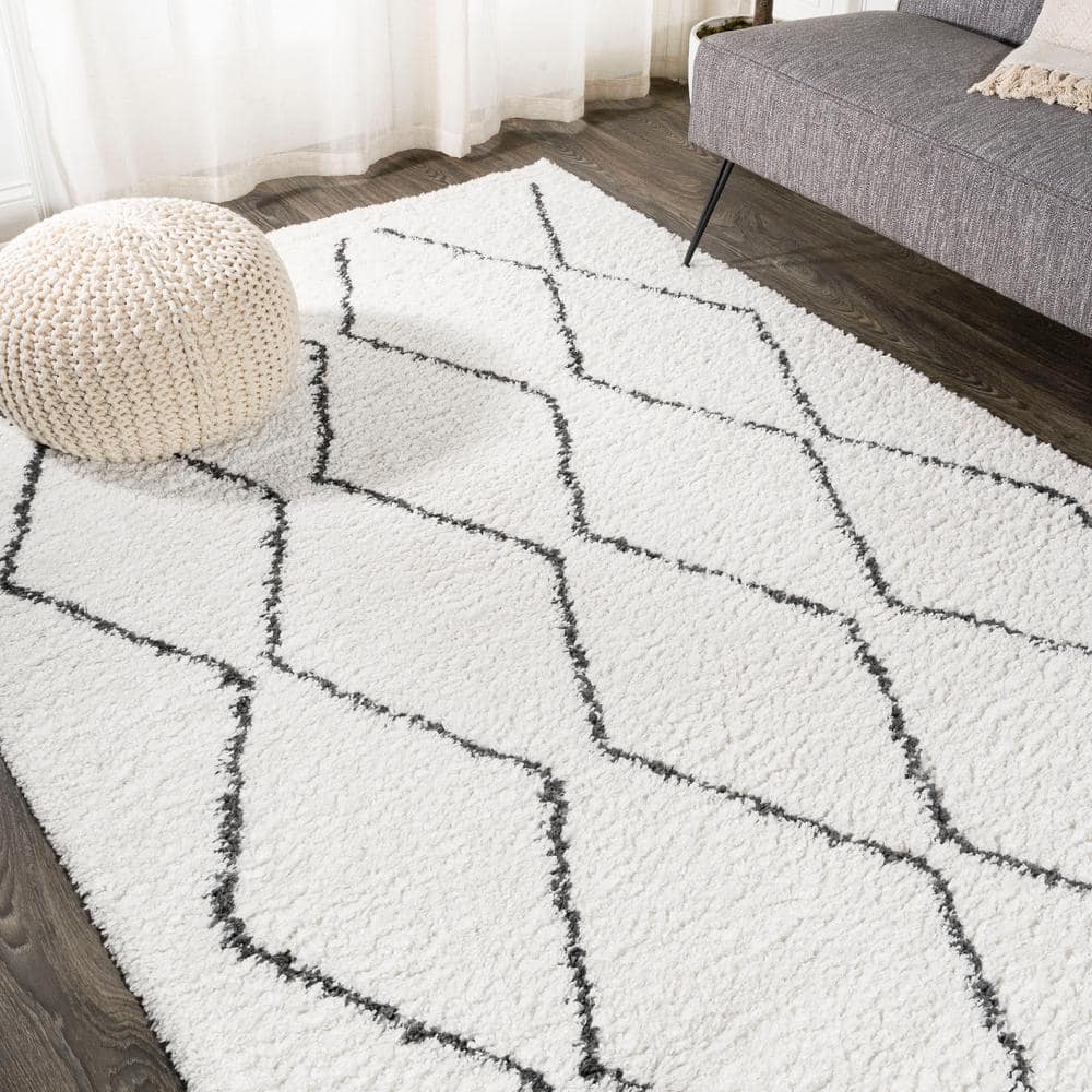 Moroccan Diamond Shag White/Gray 8 Ft. X 10 Ft. Area Rug