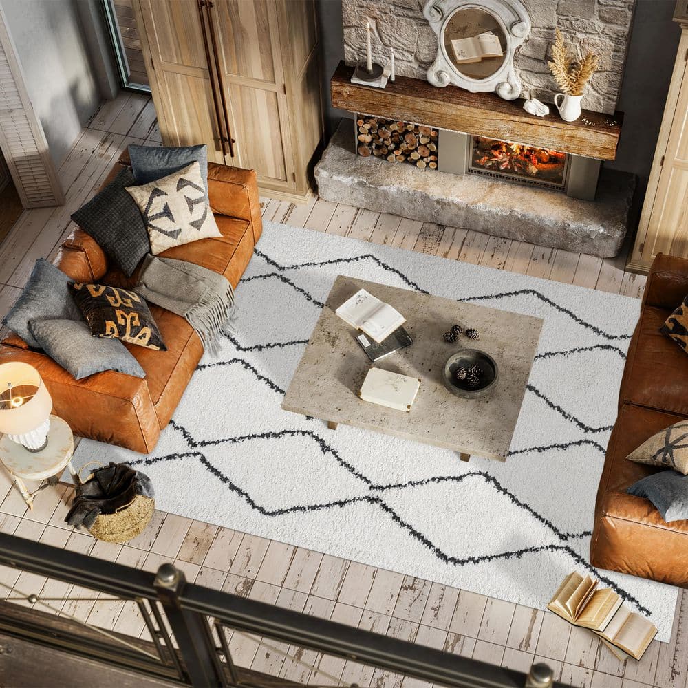 Moroccan Diamond Shag White/Gray 8 Ft. X 10 Ft. Area Rug