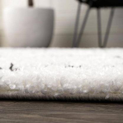Moroccan Diamond Shag White/Gray 8 Ft. X 10 Ft. Area Rug