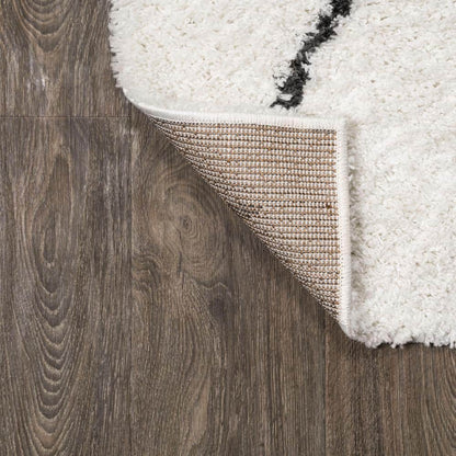 Moroccan Diamond Shag White/Gray 8 Ft. X 10 Ft. Area Rug